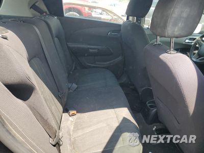 Zdjęcie 10 z 12 samochodu: 2013 CHEVROLET SONIC LT VIN:1G1JC6SH1D4257273 - miniatura