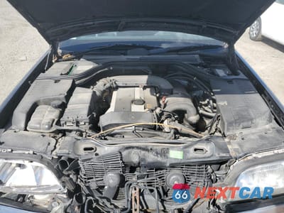 Zdjęcie 11 z 12 samochodu: 1999 MERCEDES-BENZ S 320W VIN:WDBGA32G2XA423947 - miniatura