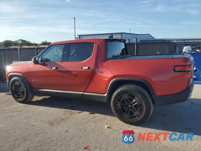 Drugie zdjęcie samochodu z przodu: 2022 RIVIAN R1T LAUNCH EDITION VIN:7FCTGAAL5NN003410 - miniatura