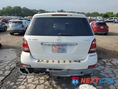 Zdjęcie 6 z 12 samochodu: 2008 MERCEDES-BENZ GL 450 4MATIC VIN:4JGBF71E08A331043 - miniatura