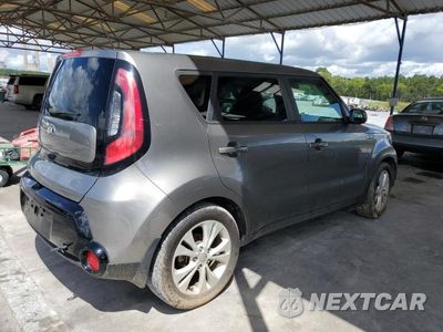 Trzecie zdjęcie samochodu z tyłu: 2016 KIA SOUL + VIN:KNDJP3A50G7408222 - miniatura