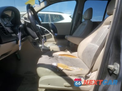 Zdjęcie 7 z 13 samochodu: 2005 SATURN VUE VIN:5GZCZ53495S810574 - miniatura