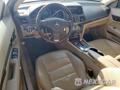 Zdjęcie 8 z 12 samochodu: 2011 MERCEDES-BENZ E 350 VIN:WDDKJ5GB4BF094495 - miniatura
