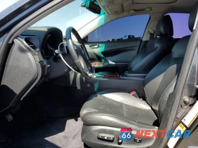 Zdjęcie 7 z 14 samochodu: 2006 LEXUS IS 250 VIN:JTHBK262665009593 - miniatura