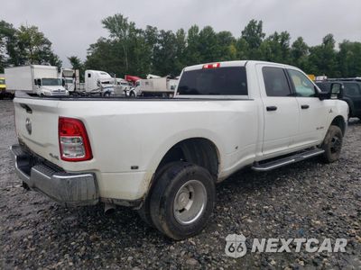 Trzecie zdjęcie samochodu z tyłu: 2024 RAM 3500 BIG HORN VIN:3C63RRHL7RG280375 - miniatura