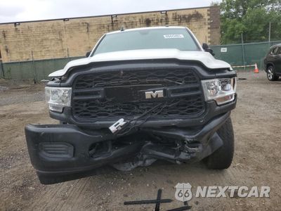 Piąte zdjęcie samochodu w środku: 2022 RAM 2500 TRADESMAN VIN:3C6UR5HJ7NG202734 - miniatura