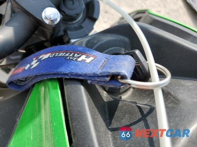 Zdjęcie 8 z 10 samochodu: 2024 KAWASAKI BR125 J VIN:JKABRRJ11RDA31481 - miniatura