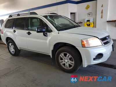 Czwarte zdjęcie samochodu z boku: 2007 MITSUBISHI ENDEAVOR LS VIN:4A4MN21SX7E077575 - miniatura