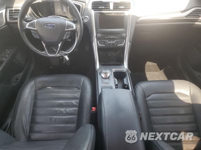 Zdjęcie 8 z 12 samochodu: 2017 FORD FUSION SE HYBRID VIN:3FA6P0LU3HR409180 - miniatura