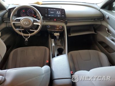 Zdjęcie 8 z 13 samochodu: 2021 HYUNDAI ELANTRA SEL VIN:5NPLM4AG7MH019979 - miniatura
