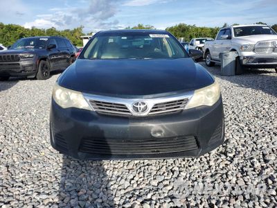 Piąte zdjęcie samochodu w środku: 2014 TOYOTA CAMRY L VIN:4T1BF1FK4EU728955 - miniatura