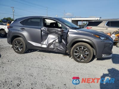 Czwarte zdjęcie samochodu z boku: 2017 LEXUS NX 200T BASE VIN:JTJBARBZ4H2137106 - miniatura