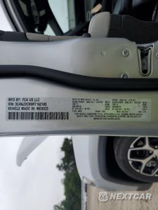Zdjęcie 14 z 15 samochodu: 2024 JEEP COMPASS LIMITED VIN:3C4NJDCN9RT162145 - miniatura