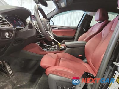 Zdjęcie 7 z 13 samochodu: 2025 BMW X4 XDRIVE30I VIN:5UX33DT03S9X59519 - miniatura