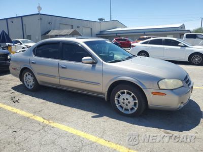 Czwarte zdjęcie samochodu z boku: 2001 NISSAN MAXIMA GXE VIN:JN1CA31D51T832997 - miniatura