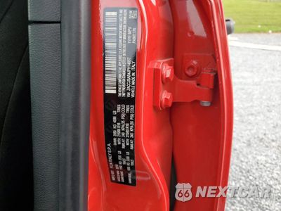 Zdjęcie 13 z 16 samochodu: 2018 JEEP RENEGADE SPORT VIN:ZACCJBAB4JPH14957 - miniatura