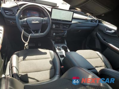 Zdjęcie 8 z 12 samochodu: 2024 FORD ESCAPE ST LINE VIN:1FMCU9MN9RUA66589 - miniatura