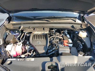 Zdjęcie 12 z 15 samochodu: 2024 TOYOTA GRAND HIGHLANDER XLE VIN:5TDAAAB54RS060602 - miniatura