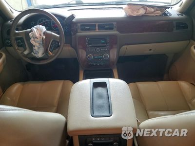 Zdjęcie 8 z 13 samochodu: 2009 CHEVROLET TAHOE K1500 LT VIN:1GNFK23069R247681 - miniatura
