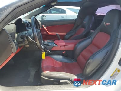 Zdjęcie 7 z 12 samochodu: 2008 CHEVROLET CORVETTE VIN:1G1YY25W085135037 - miniatura