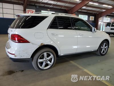 Trzecie zdjęcie samochodu z tyłu: 2018 MERCEDES-BENZ GLE 350 4MATIC VIN:4JGDA5HB7JB177759 - miniatura