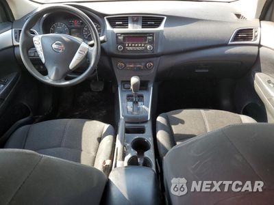Zdjęcie 8 z 13 samochodu: 2016 NISSAN SENTRA S VIN:3N1AB7AP2GY241578 - miniatura