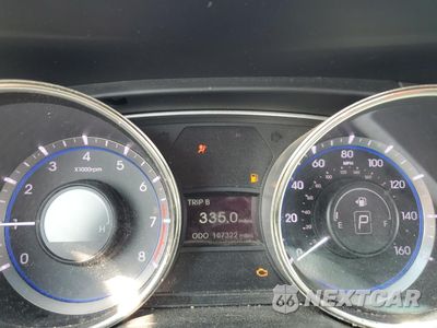 Zdjęcie 9 z 14 samochodu: 2011 HYUNDAI SONATA SE VIN:5NPEC4AC6BH060948 - miniatura