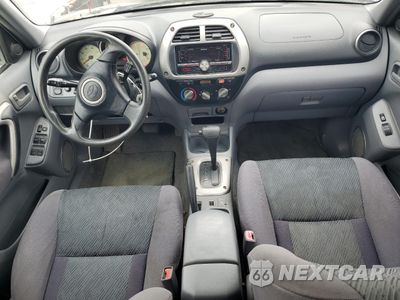 Zdjęcie 8 z 13 samochodu: 2001 TOYOTA RAV4 VIN:JTEHH20V210097511 - miniatura