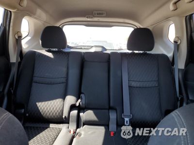 Zdjęcie 10 z 16 samochodu: 2017 NISSAN ROGUE S VIN:KNMAT2MV5HP618379 - miniatura