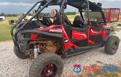 Czwarte zdjęcie samochodu z boku: 2015 POLS RZR 4 900 - ATV AND UTILITY VEHICLES ATV VIN:4XAVCE870FB306390 - miniatura