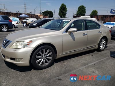 2012 LEXUS LS 460 JTHBL5EF2C5110712 - główne zdjęcie licytacji z USA - miniatura