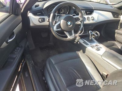 Zdjęcie 8 z 12 samochodu: 2012 BMW Z4 SDRIVE28I VIN:WBALL5C51CE716709 - miniatura