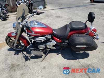 Trzecie zdjęcie samochodu z tyłu: 2013 YAMAHA XVS950 AC VIN:JYAVN01Y9DA001736 - miniatura