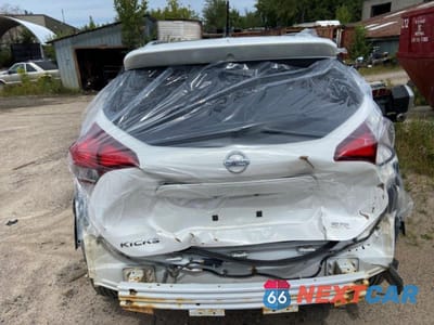 Zdjęcie 6 z 14 samochodu: 2019 NISSAN KICKS S VIN:3N1CP5CUXKL543546 - miniatura