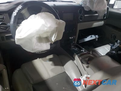 Zdjęcie 8 z 12 samochodu: 2009 JEEP COMMANDER LIMITED VIN:1J8HG58P79C521606 - miniatura