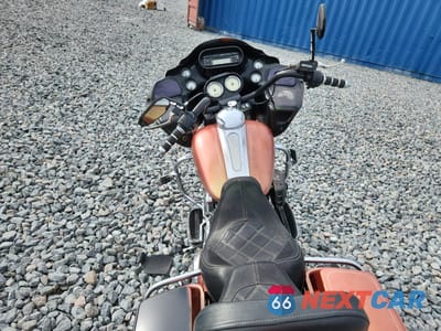 Zdjęcie 6 z 9 samochodu: 2013 HARLEY-DAVIDSON FLTRX ROAD GLIDE CUSTOM VIN:1HD1KHM14DB695382 - miniatura