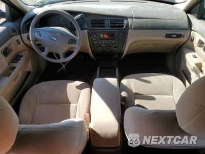 Zdjęcie 8 z 15 samochodu: 2001 FORD TAURUS SES VIN:1FAFP55U71G198976 - miniatura