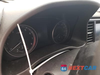Zdjęcie 9 z 12 samochodu: 2018 HYUNDAI ELANTRA SEL VIN:5NPD84LF5JH281105 - miniatura