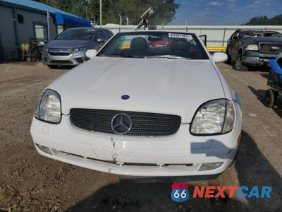 Piąte zdjęcie samochodu w środku: 2000 MERCEDES-BENZ SLK 230 KOMPRESSOR VIN:WDBKK47F9YF149874 - miniatura