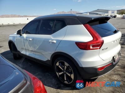 Drugie zdjęcie samochodu z przodu: 2019 VOLVO XC40 T5 MOMENTUM VIN:YV4162UK5K2116986 - miniatura