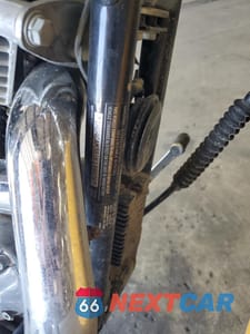 Zdjęcie 8 z 9 samochodu: 2001 HARLEY-DAVIDSON XL883 VIN:1HD4CAM381K139526 - miniatura
