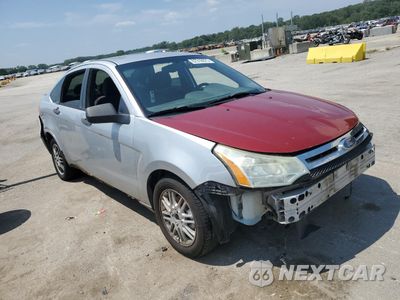 Czwarte zdjęcie samochodu z boku: 2010 FORD FOCUS SE VIN:1FAHP3FN9AW127031 - miniatura