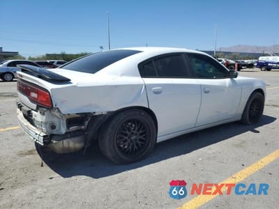 Trzecie zdjęcie samochodu z tyłu: 2013 DODGE CHARGER SE VIN:2C3CDXBG5DH689110 - miniatura