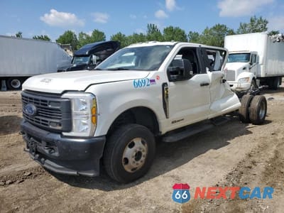 2024 FORD F350 SUPER DUTY SUPER DUTY 1FT8W3DTXREC06692 - główne zdjęcie licytacji z USA - miniatura