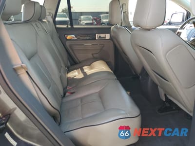 Zdjęcie 11 z 15 samochodu: 2010 LINCOLN MKX VIN:2LMDJ6JC6ABJ13817 - miniatura