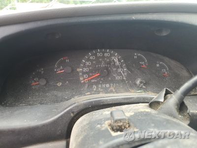Zdjęcie 9 z 14 samochodu: 1998 FORD ECONOLINE E350 SUPER DUTY VIN:1FBSS31L5WHA89771 - miniatura