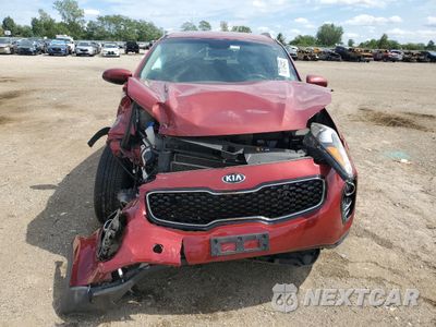 Piąte zdjęcie samochodu w środku: 2017 KIA SPORTAGE LX VIN:KNDPMCAC4H7043031 - miniatura