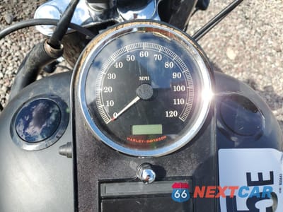 Zdjęcie 7 z 8 samochodu: 2010 HARLEY-DAVIDSON FLSTFB VIN:1HD1JN518AB035843 - miniatura