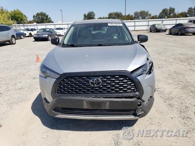 Piąte zdjęcie samochodu w środku: 2022 TOYOTA COROLLA CROSS L VIN:7MUAAAAG5NV035940 - miniatura