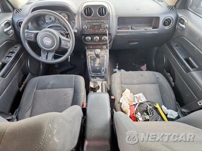 Zdjęcie 8 z 14 samochodu: 2016 JEEP PATRIOT SPORT VIN:1C4NJPBB5GD602373 - miniatura